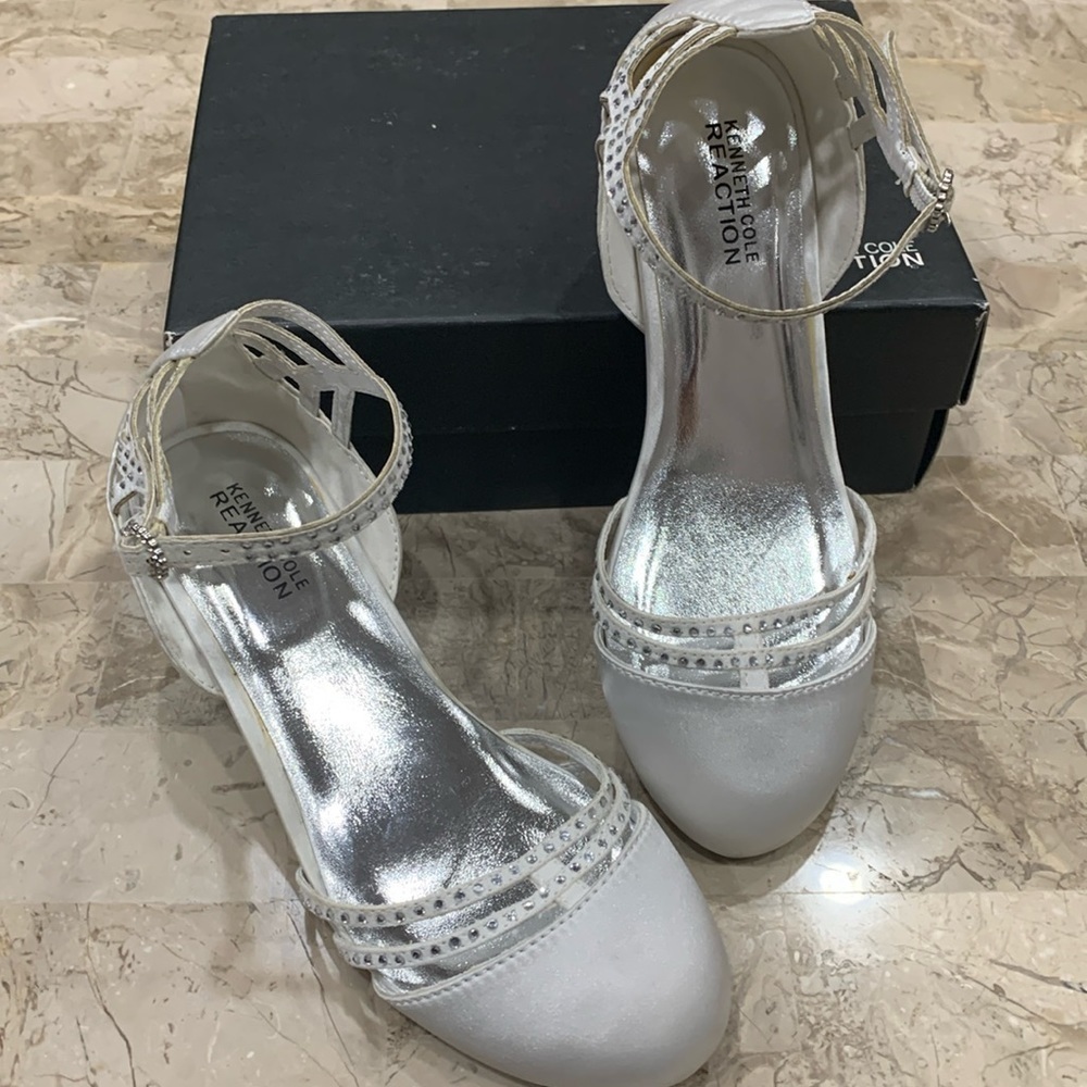 Kenneth Cole Reaction Kids' Silver Dress Shoes New In Box